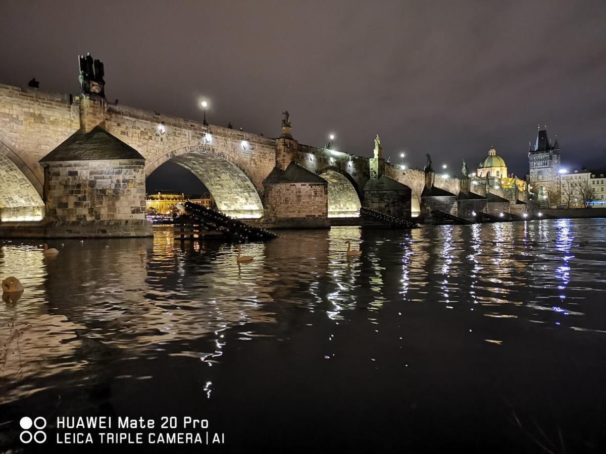 H+ Apartman Letiste Praha Apartment ภายนอก รูปภาพ
