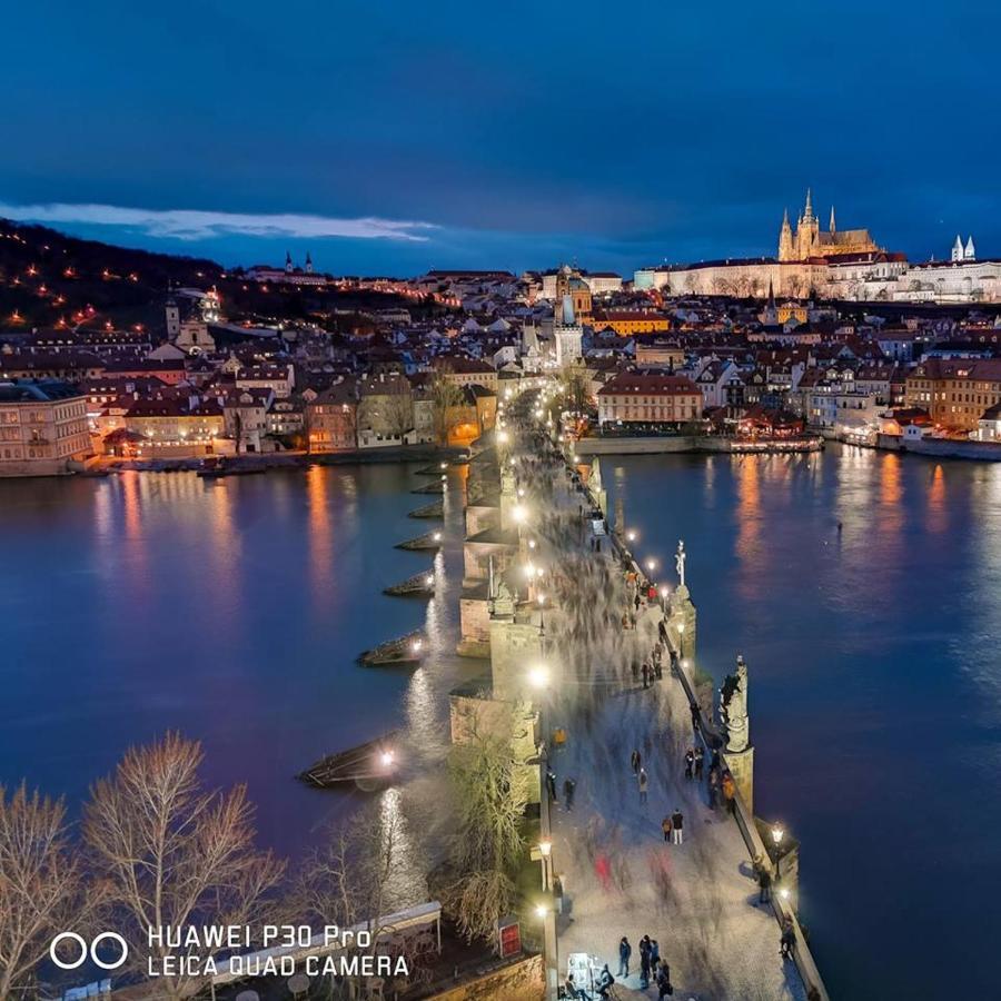 H+ Apartman Letiste Praha Apartment ภายนอก รูปภาพ